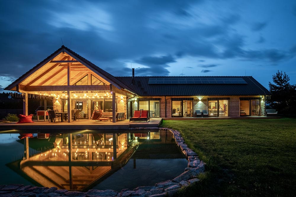 Moderní roubenka - Jevany